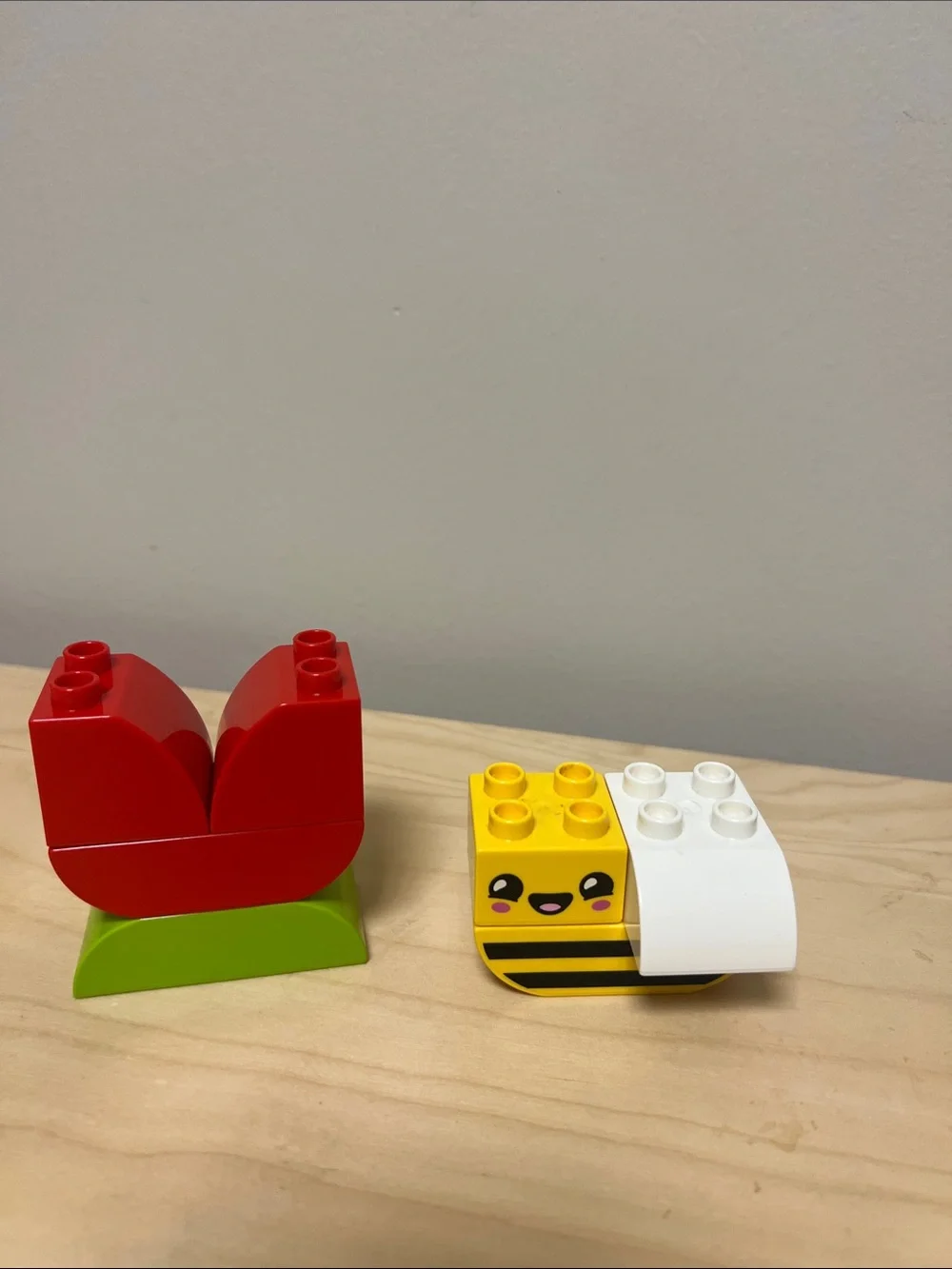 LEGO DUPLO Animals - Whale, Crocodile, Duck, Caterpillar, Penguin - Toddler - Picture 7 of 7